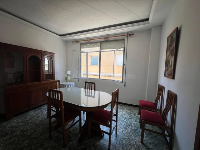 Piso en alquiler anual con amplia terraza en La Font d'en Ca - foto 4