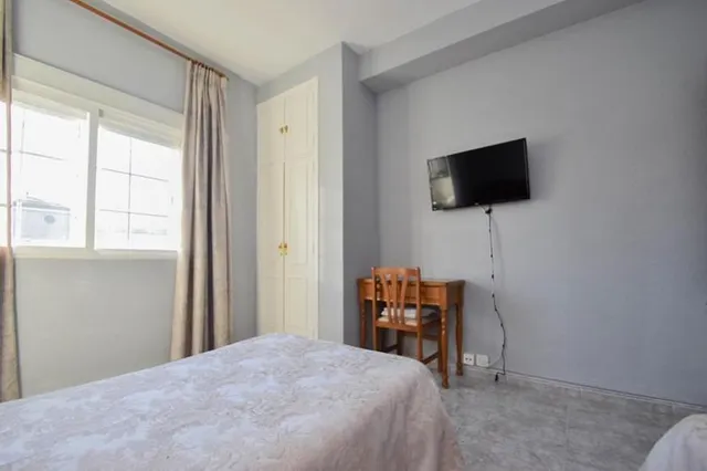 Hostal en venta Santa Fe — 50