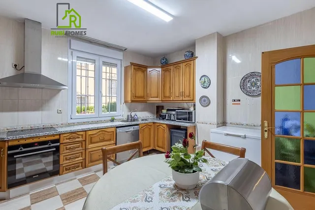Casa de Lujo ( Urbanización Los Cerezos-Gojar) — 11