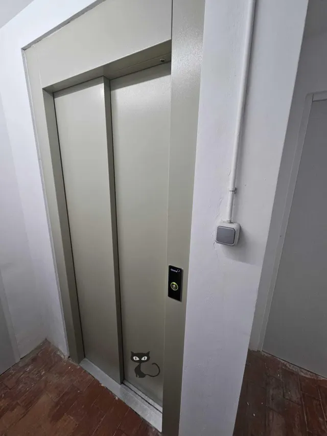 Piso Amplio con Balcón, Trastero, Plaza de Garaje y Ascensor en Massanassa!!! — 35