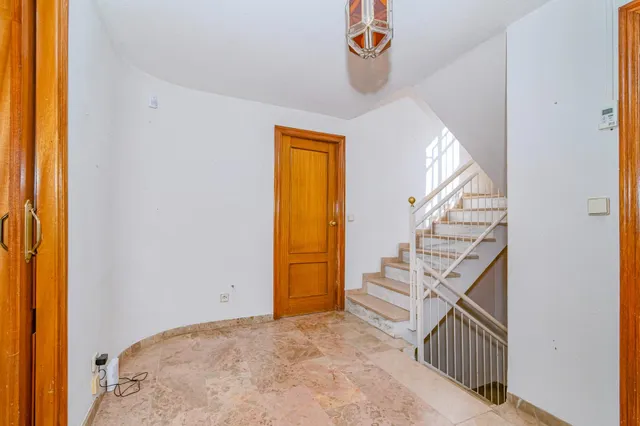 Chalet independiente en esquina en una zona muy buena de Huétor Vega — 20