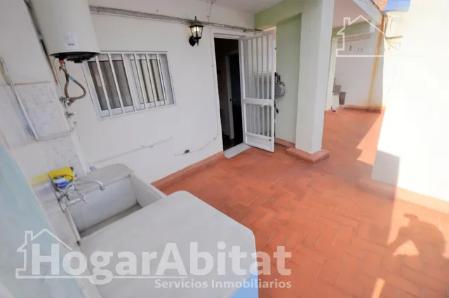 Ático Acogedor, bonito y luminoso con terraza, todo amueblado — 11