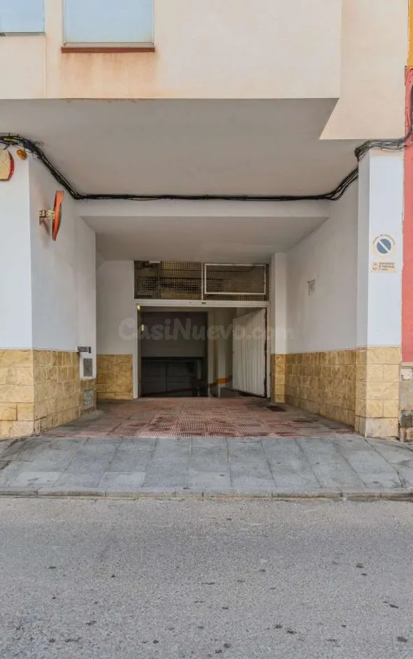 Garaje 13m² en venta - Centro - foto 3