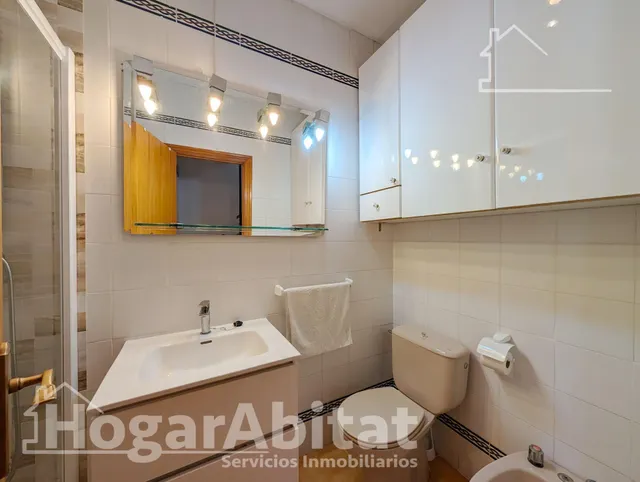 ¡PRIMERA LÍNEA DE PLAYA! PRECIOSA CASA AMPLIA EN RESIDENCIAL CON DOS TERRAZAS Y PARKING — 27
