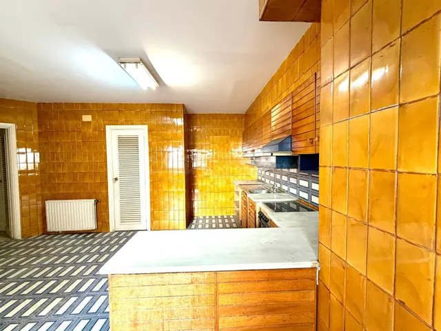 Exclusiva vivienda en Cirilo Amorós — 4