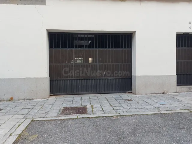 Plaza de garaje en venta en La Granja de San Ildefonso (Sego - foto 3