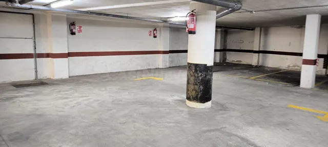 Parking en venta - Estacion de autobuses — 2