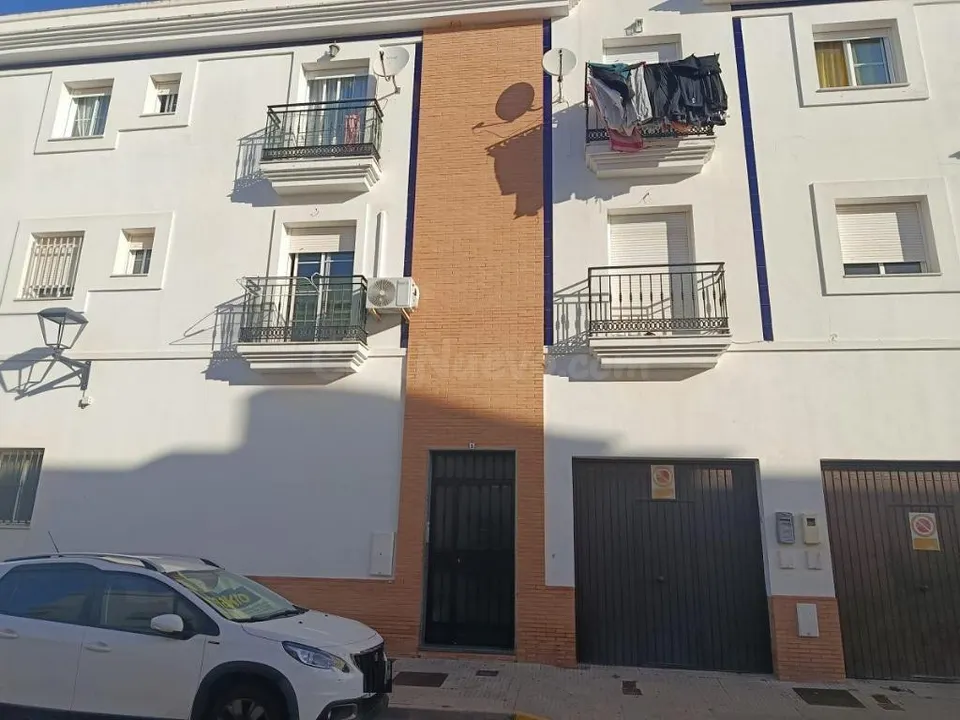 Venta en proceso de puja de piso en Isla Cristina (Huelva)