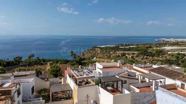 Precioso apartamento de 2 dormitorios con terraza y espectac - foto 4
