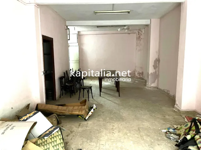 LOCAL COMERCIAL A LA VENTA EN ALBAIDA. — 3