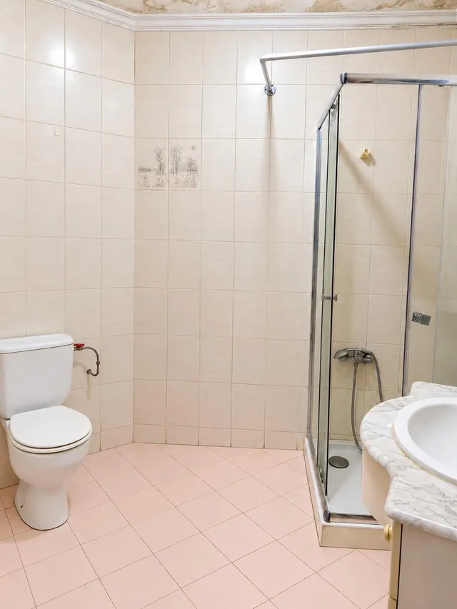 Piso amplio con terraza, tres balcones y posibilidad de dividir en dos viviendas en Manacor — 11
