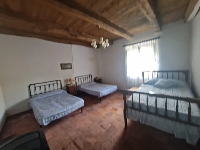 SE VENDE CASA A 2 KMS DE VALENCIA DE DON JUAN, PARCELA 479 M2, 168 M2 DE VIVIENDA. 3 habitaciones. — 2
