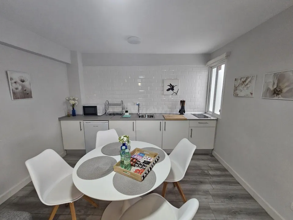 Acogedor apartamento de 1 dormitorio junto a la Ribera!!