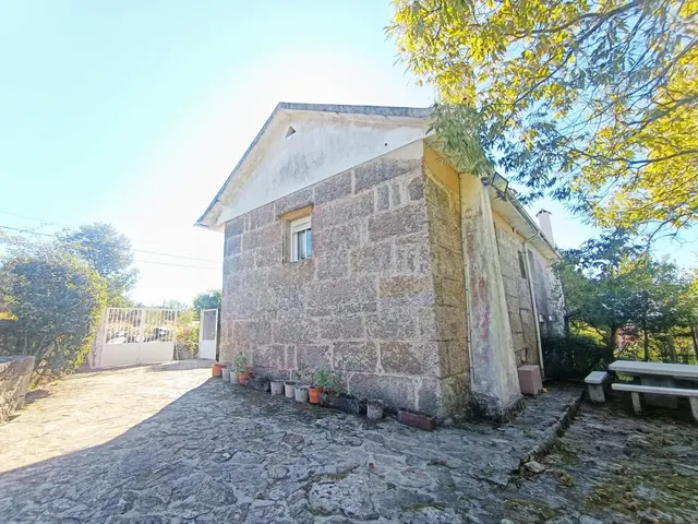“Pequeña casa, gran encanto: un refugio rural con casi 900 m2 de finca en Esfarrapada” — 3