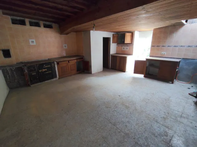 CASA independiente, con pequeño terreno. Nogueira de Ramuin — 15