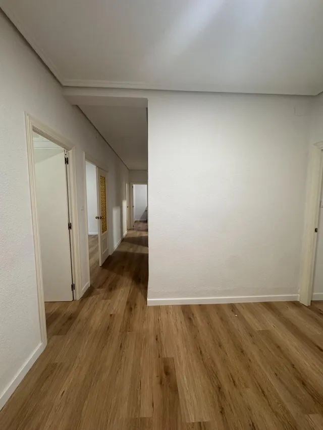 Alquiler vivienda de 4 habitaciones — 15