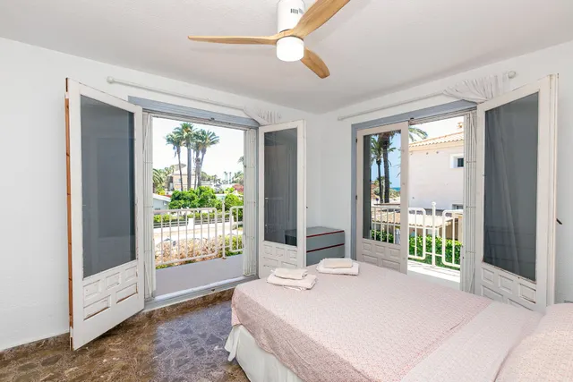 Villa 5 habitaciones 293m² en venta - La Zenia — 30