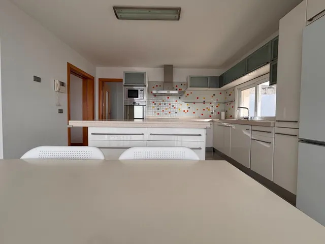 Magnífico chalet independiente con vistas al mar y piscina en Radazul. — 23