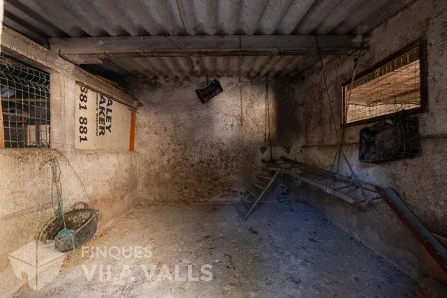 Granja amb posibilitat dues vivendes — 50