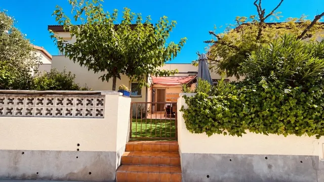 Casa de 3 dormitorios con amarre privado de 10 x 3,50 m, licencia turística y piscina comunitaria – Port Estrella, Santa Margarida, Roses — 27
