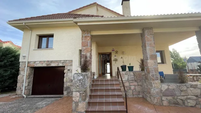Cómodo chalet independiente en Becerril de la Sierra