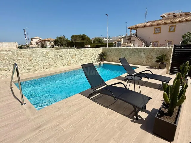 Villa 4 habitaciones 240m² en venta - La Zenia - foto 3