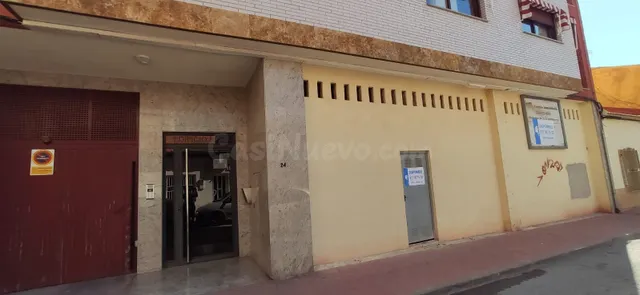 Local comercial en Alcantarilla. - foto 2