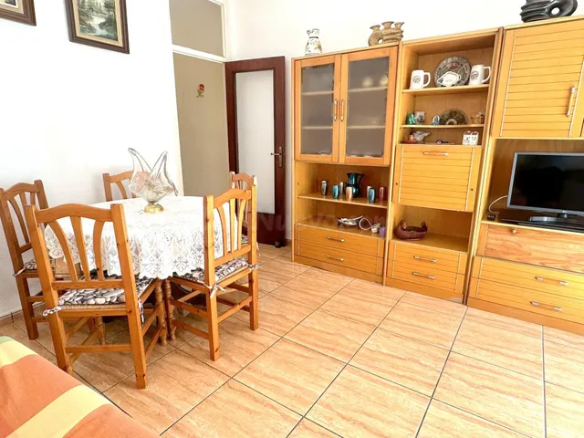 PISO CON TERRAZA Y VISTAS AL MAR A SOLO 100 METROS DE LA PLAYA !!! — 3