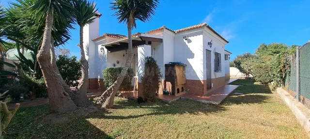 VENTA DE CHALET SEGREGADO EN LA DEHESILLA — 2