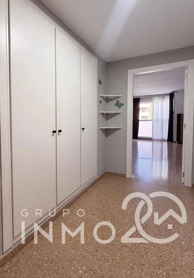 Se vende fantástico piso en de 113m2 utiles con garaje y trastero en Paiporta — 8