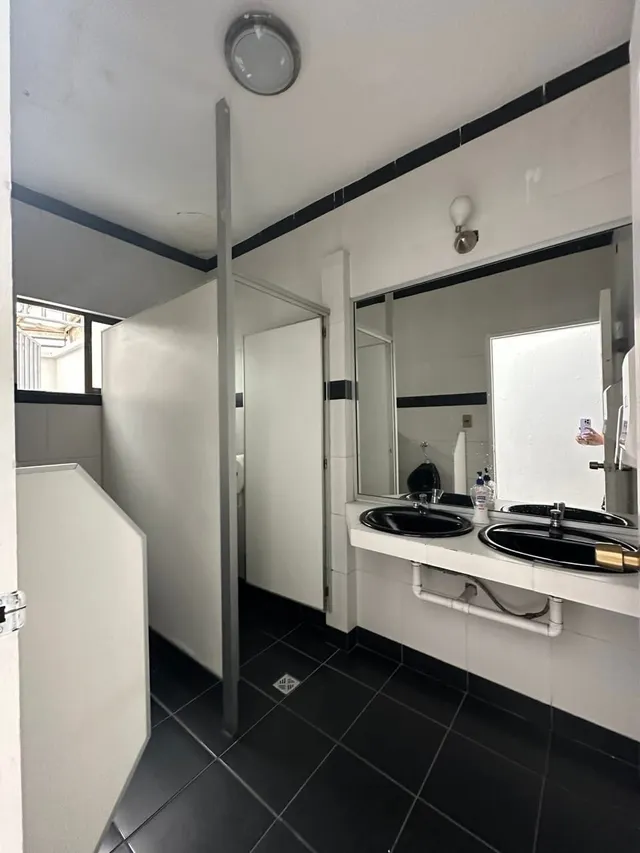 Local comercial 200m² en alquiler - Central norte — 6