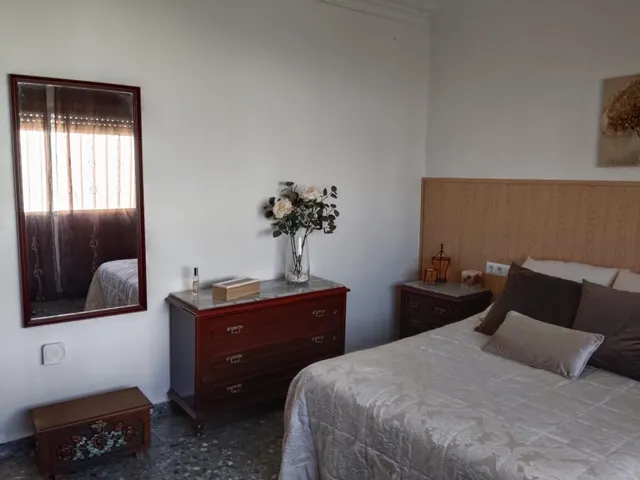 Casa en una sola planta con azotea privada y parcela urbana anexa en la zona de el cerrillo, chiclana — 12
