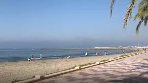 URBANIZACION DE DISEÑO CON BUENAS PISCINAS Y TERRAZAS — 40