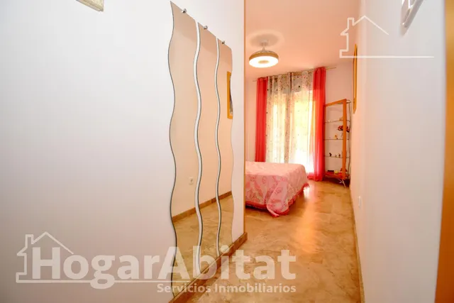 ¡excelente zona! alto, exterior y luminoso con garaje y balcón — 50