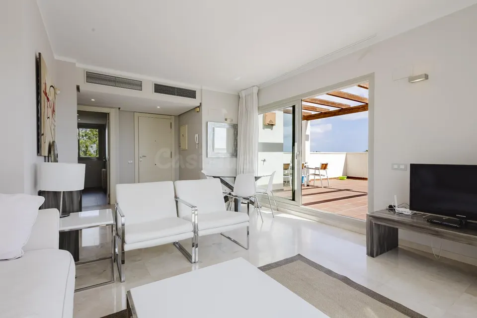ÁTICO DE 2 DORMITORIOS 2 BAÑOS EN ORIHUELA COSTA (COLINAS GOLF)