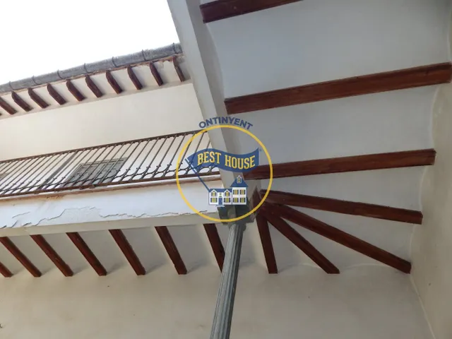 CASA HISTÓRICA CON TERRENO URBANO A LA VENTA EN MONTAVERNER!!! — 7