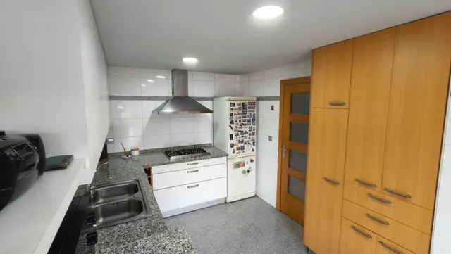 Ref- 08701 Salico presenta - AMPLIA VIVIENDA DE 4 habitaciones, 2 GARAJES Y TRASTERO EN ZONA SENSAL — 13