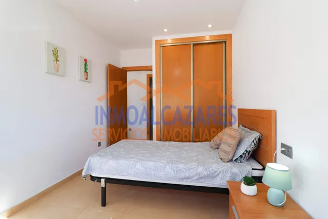 Centrico apartamento de 2 dormitorios, 1 baño y cochera privada. en torre pacheco, Murcia. — 27