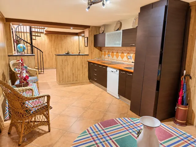 Casa 3 habitaciones 170m² en venta - Zona metropolitana — 28