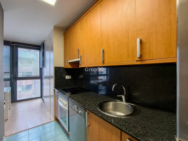 ÁTICO DÚPLEX CON TERRAZA PRIVADA JUNTO A RICARD VINYES — 18