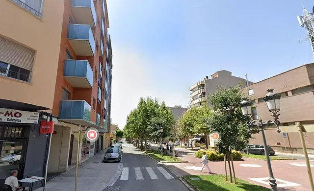 SE VENDE piso OKUPA en C VIDAL I BARRAQUER 3 de Cambrils - foto 3