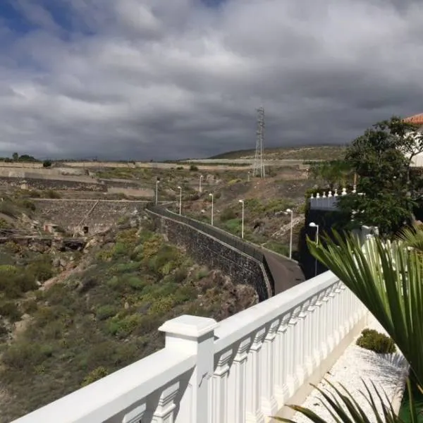 Villa de lujo, en Costa adeje con vistas. — 37