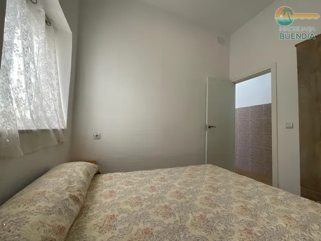 Vivienda de planta baja frente al mar — 12