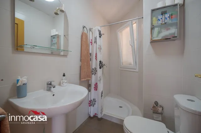 Pareado 5 habitaciones 224m² en venta - South of spain — 41