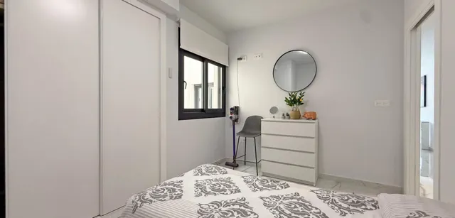 Apartamento 2 habitaciones 72m² en venta - PAU 8 — 17