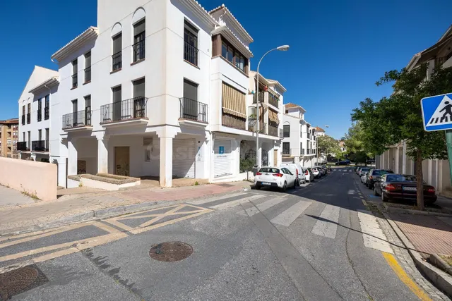LOCAL COMERCIAL - CERRO DE LOS MACHOS. - foto 3
