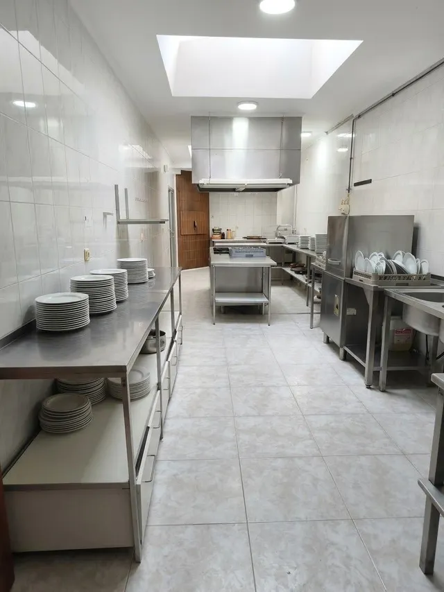 Oportunidad de inversión en Salas de los Infantes | 969 m2 con gran potencial hotelero — 12