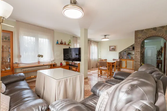 Vivienda Exclusiva en Urbanización Viñas del Rey – Otura — 4