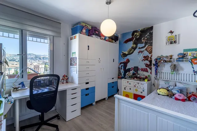 PISO REFORMADO CON VISTAS PANORÁMICAS A UN PASO DEL CENTRO DE GRANADA — 27
