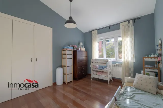 Casa 5 habitaciones 220m² en venta - Urb. el arenal — 32